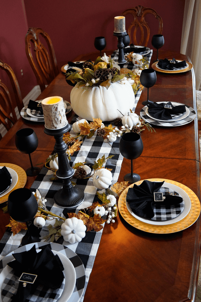 Sweet & Simple Elegance Thanksgiving Table Decor